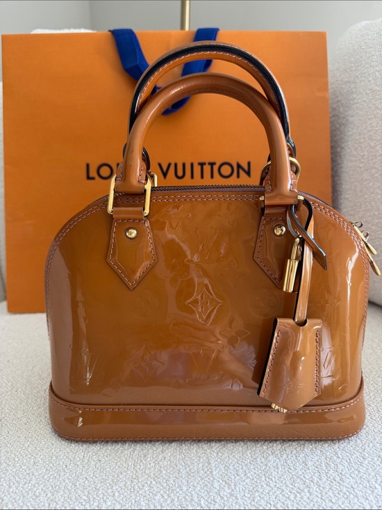 Louis Vuitton Handbags - Louis Vuitton Alma BB in Caramel Vernis Patent Leather